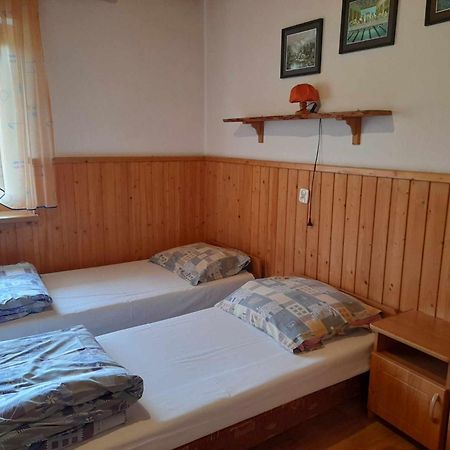 Nad Potokiem Bed & Breakfast Zakopane Exterior photo